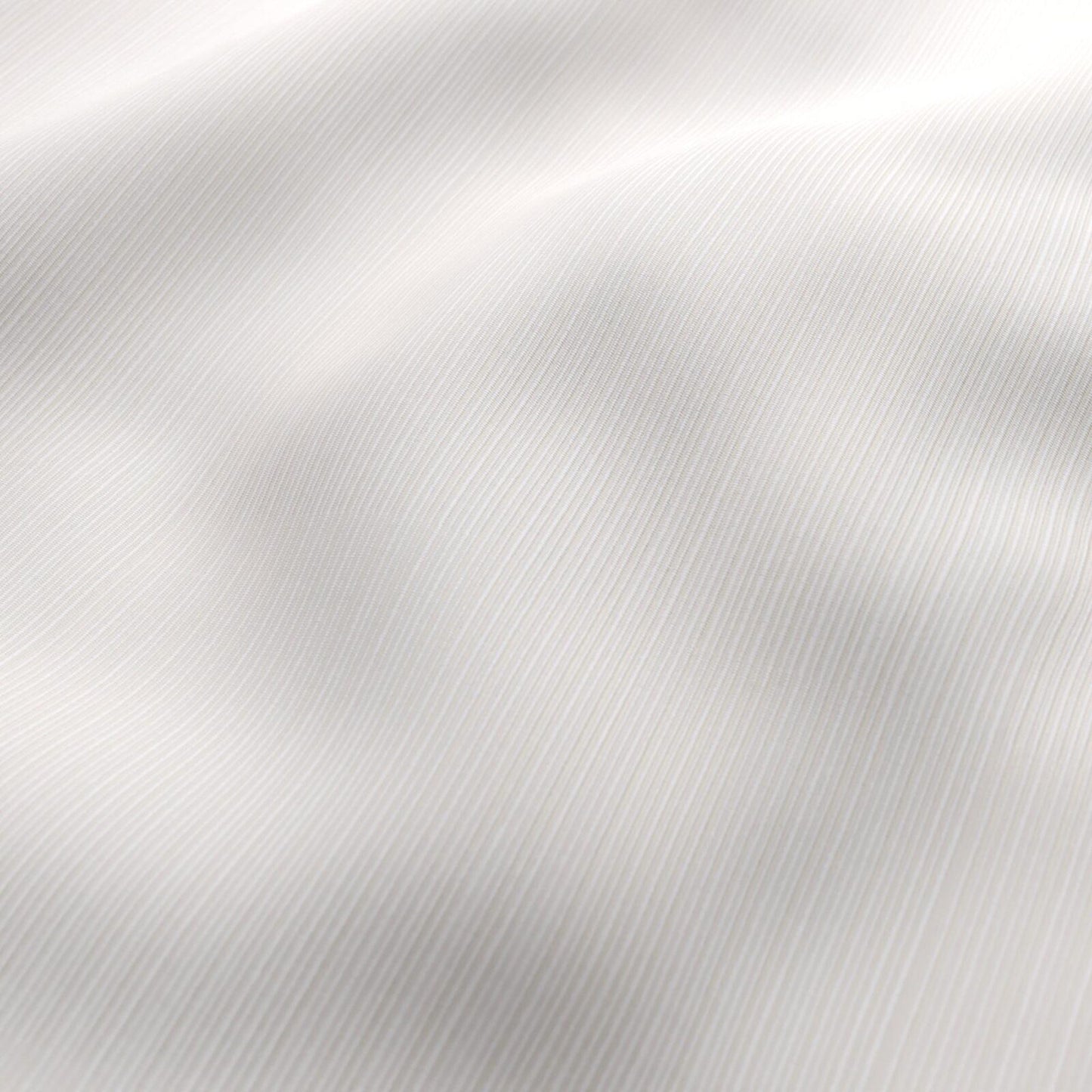 Outdoor fabric with a light beige and white stripe; close-up shows diagonal ribbing and a soft sheen.