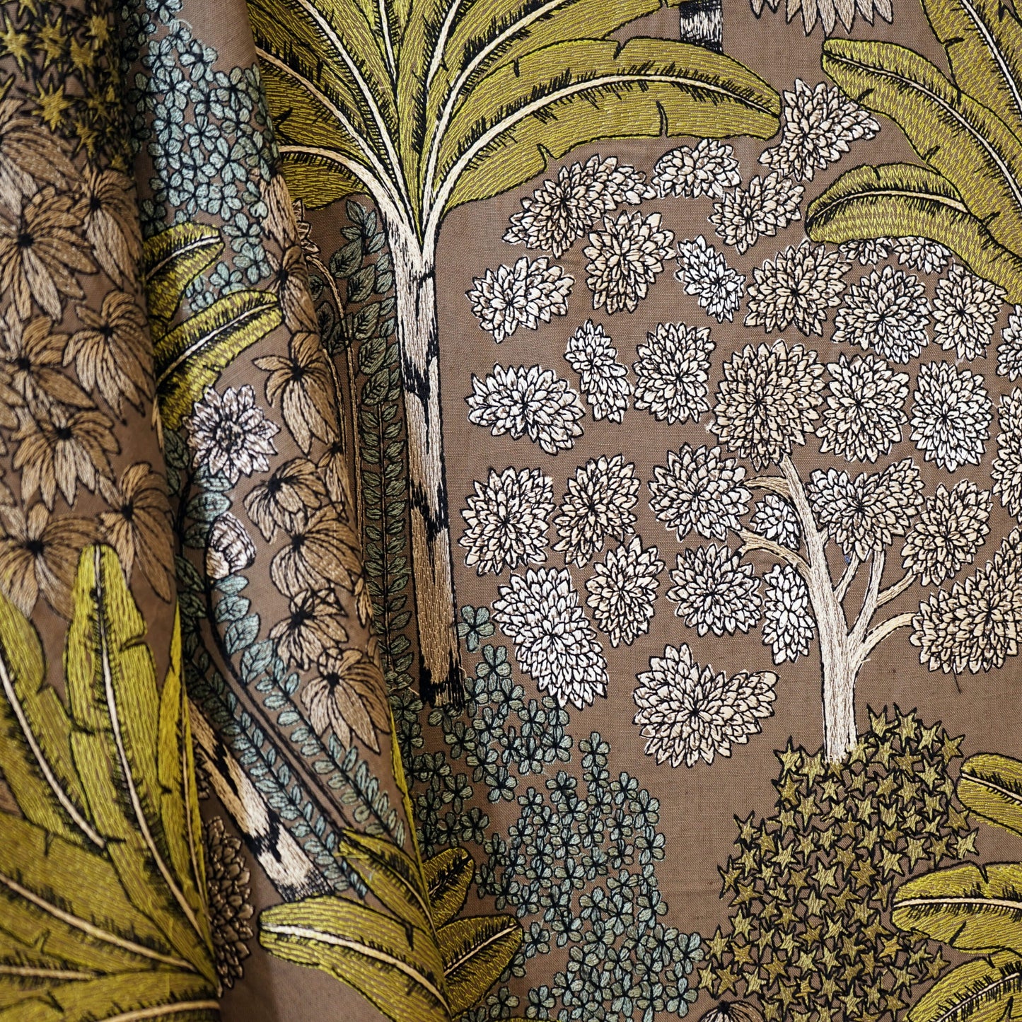 JF Fabrics JF Studio PALM 75 Fabric Traditional,Transitional,Contemporary,Floral Green Embroidery,Texture,Linen Texture - 5781675 SJ101