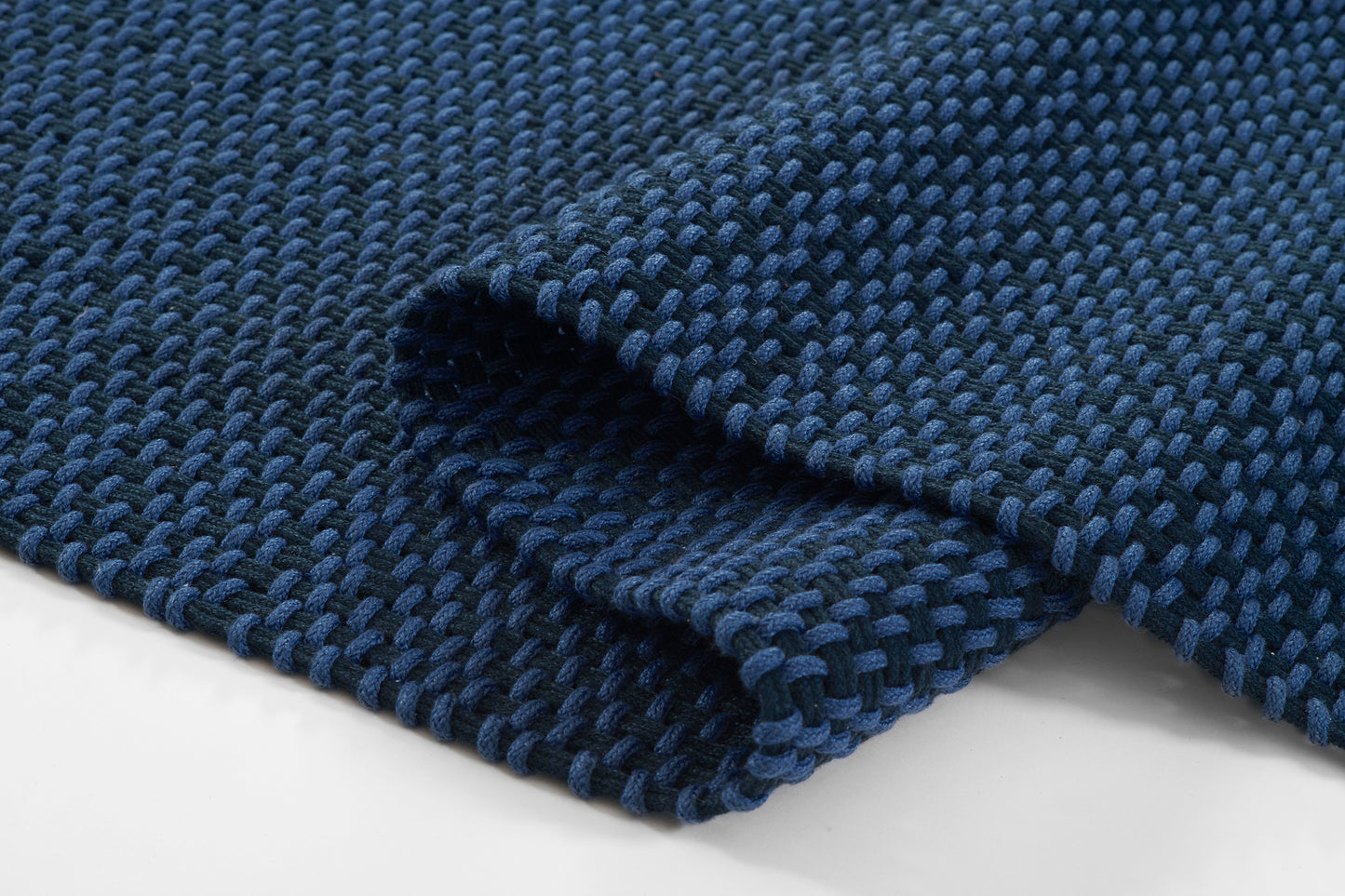 Momeni Rugs Paracord 3'X8' Runner - PARACPCD-1BLU2680