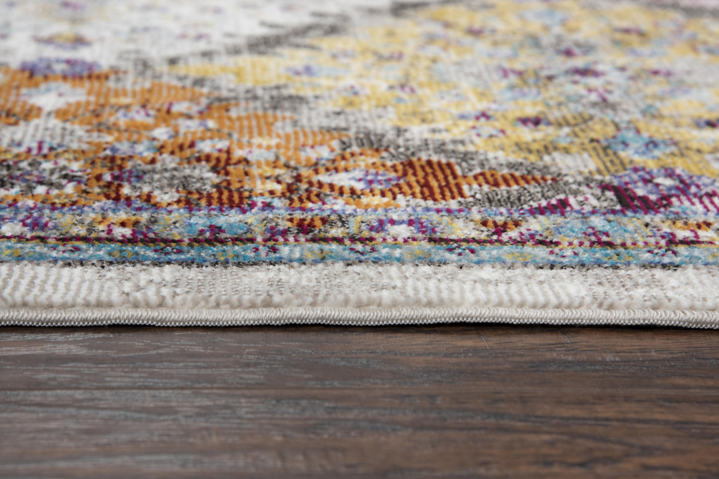 Princeton Traditional rug, 4' x 6'.