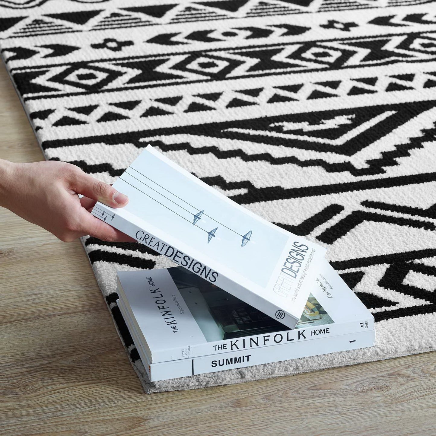 Modway Outlet Haku Geometric Moroccan Tribal 5x8 Area Rug by Modway Living Room Rugs Black and White - R-1010A-58