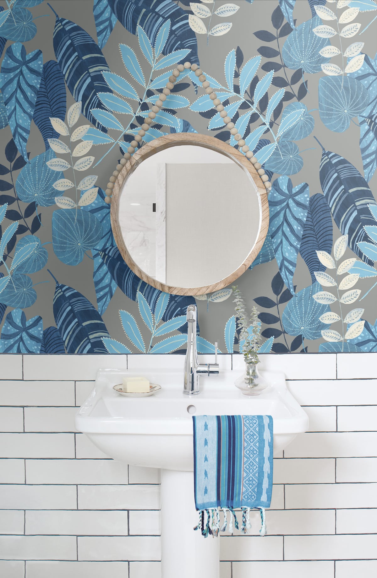 Seabrook Designs Boho Rhapsody Tropicana Leaves Botanical Bohemian Blue Metallic - RY30912