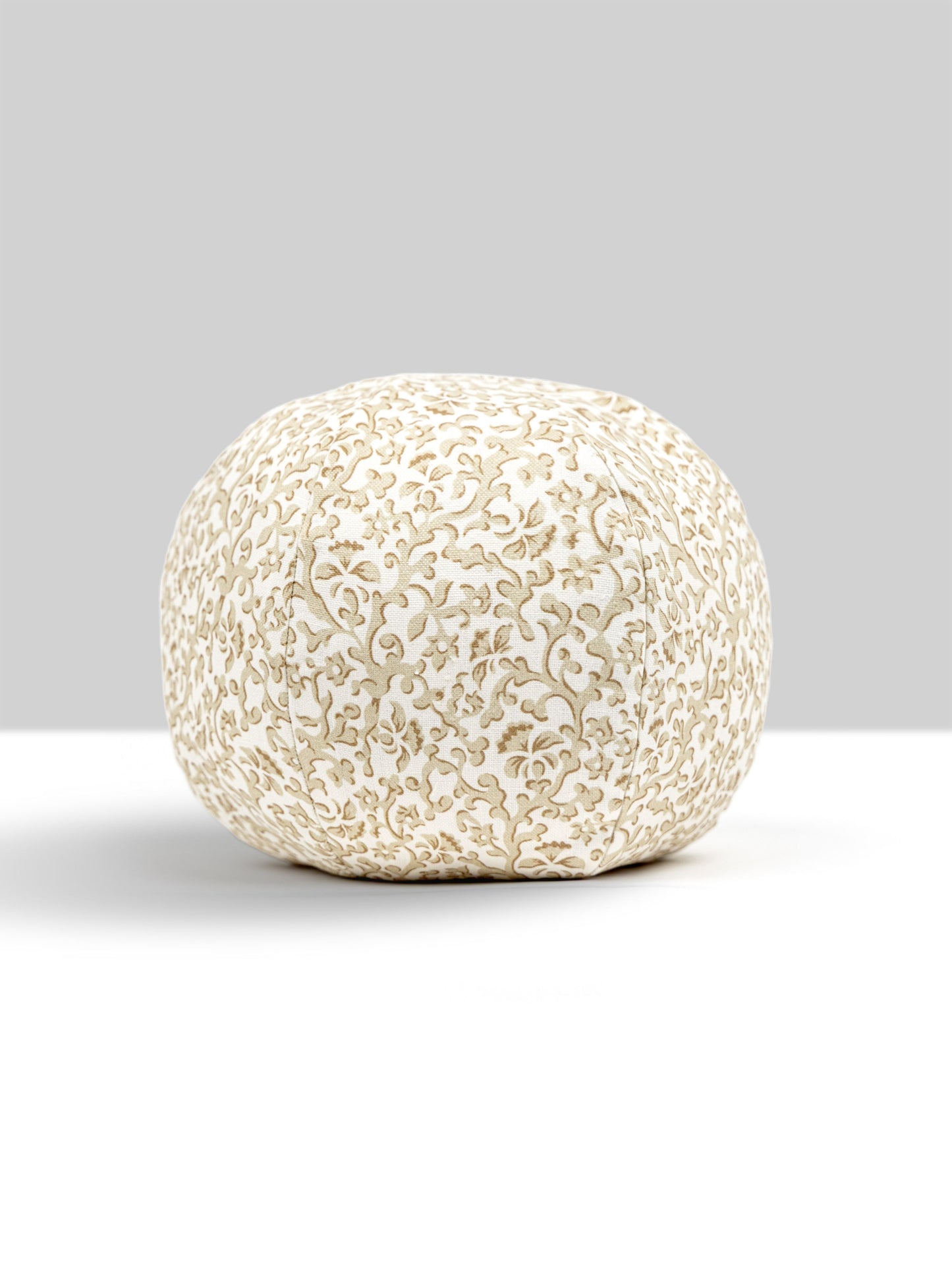SCALAMANDRE BANDBOX PILLOW HAZELNUT - SCRADK166680007