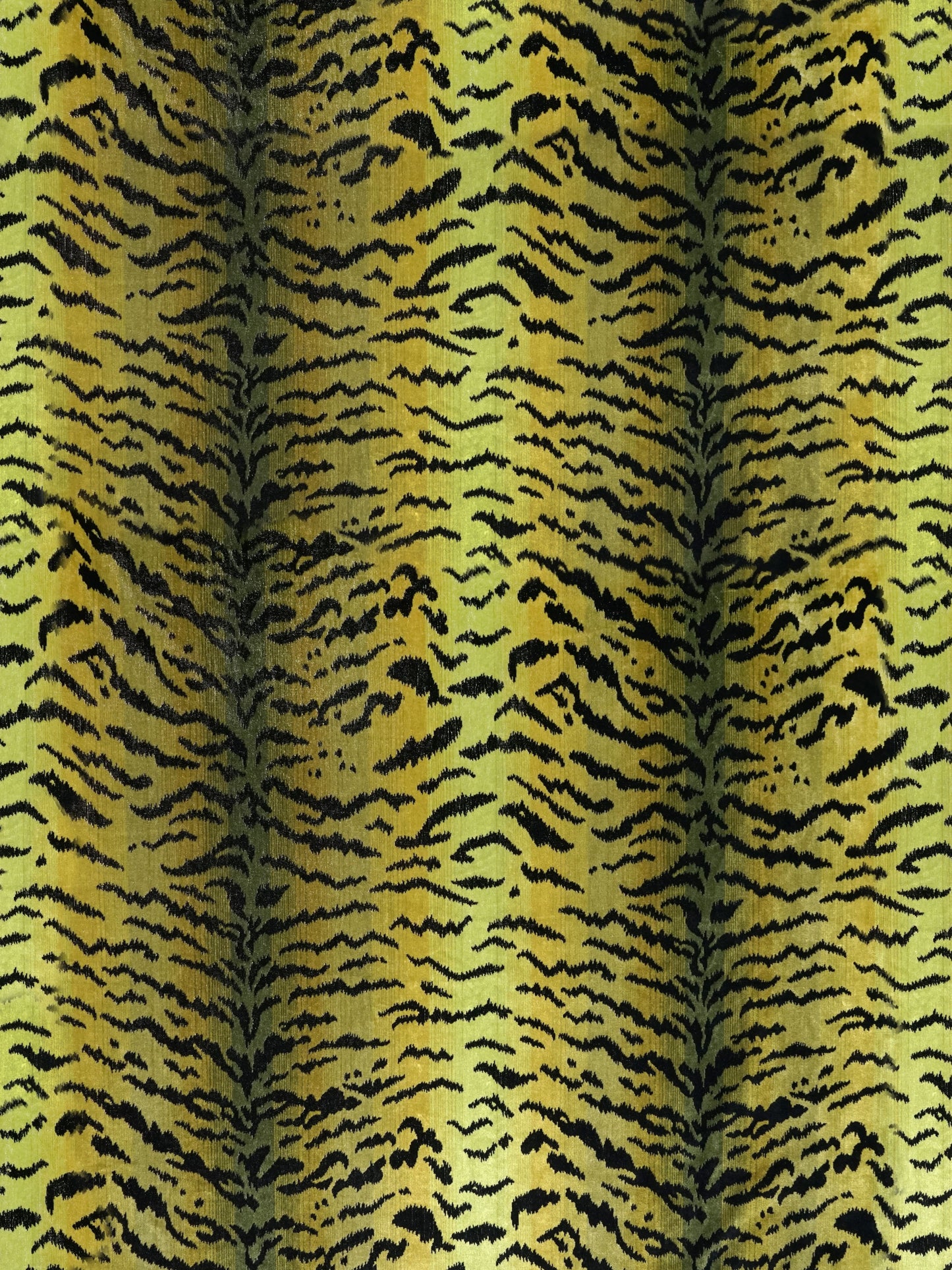 SCALAMANDRE TIGRE FABRIC GREENS & BLACK - SC 000226167MMA NEW SKU # SC26167MMA0002