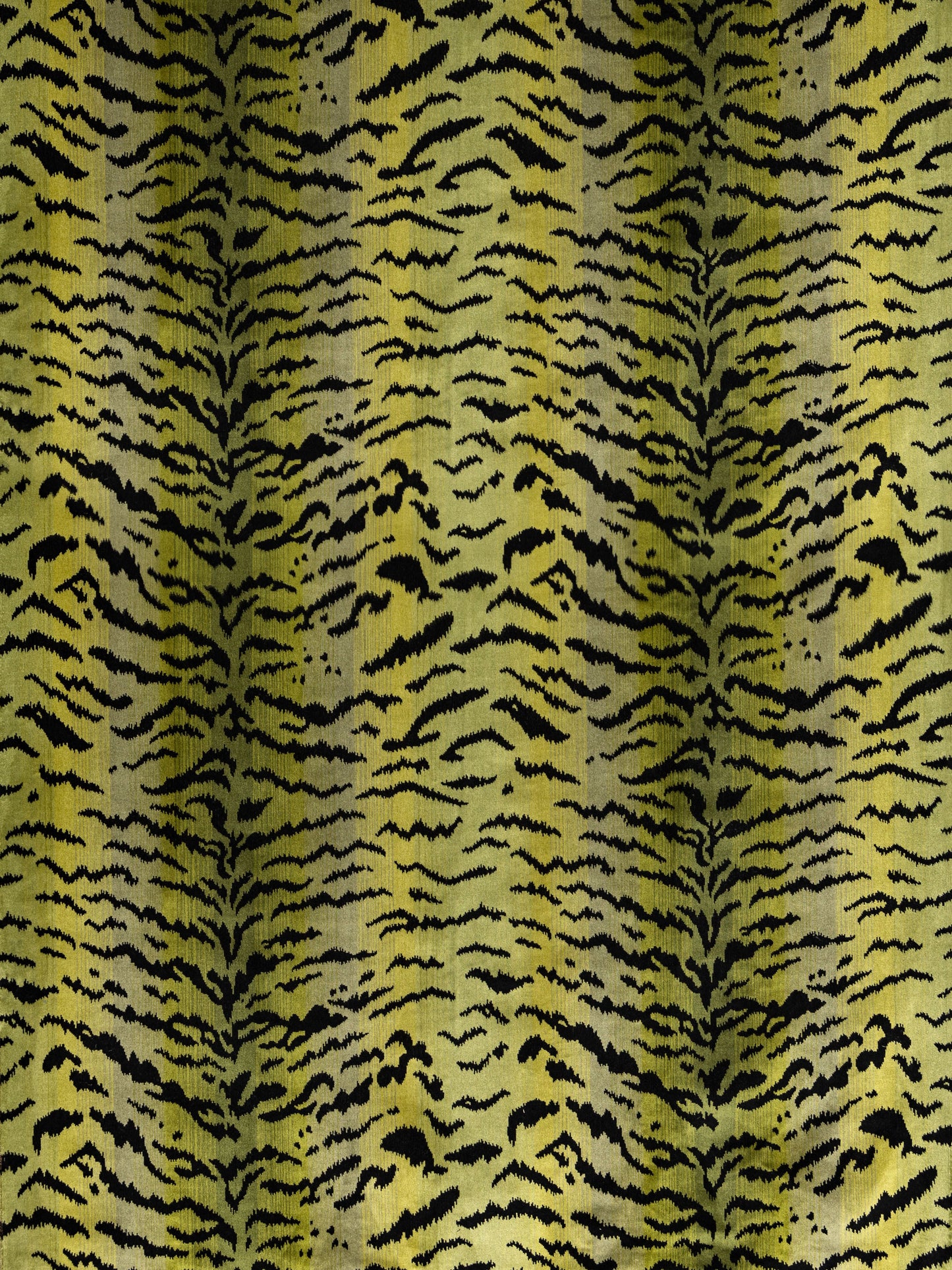 SCALAMANDRE TIGRE - SILK FABRIC GREENS & BLACK - SC 000226167MM NEW SKU # SC26167MM0002