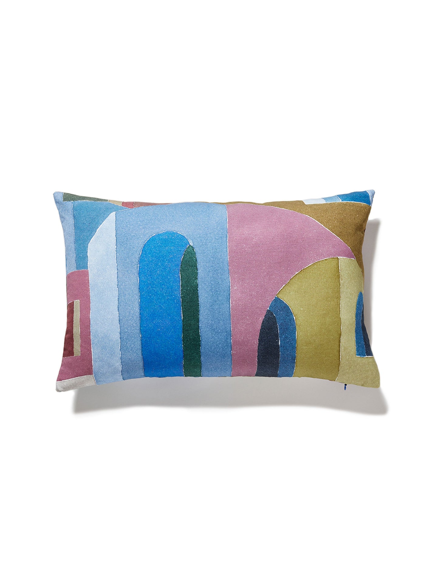 SCALAMANDRE PILLOWS ABSTRACT
GRAPHIC
SCENIC LUMBAR - SC 0003LRIADPILL NEW SKU # SCLRIADPILL0003