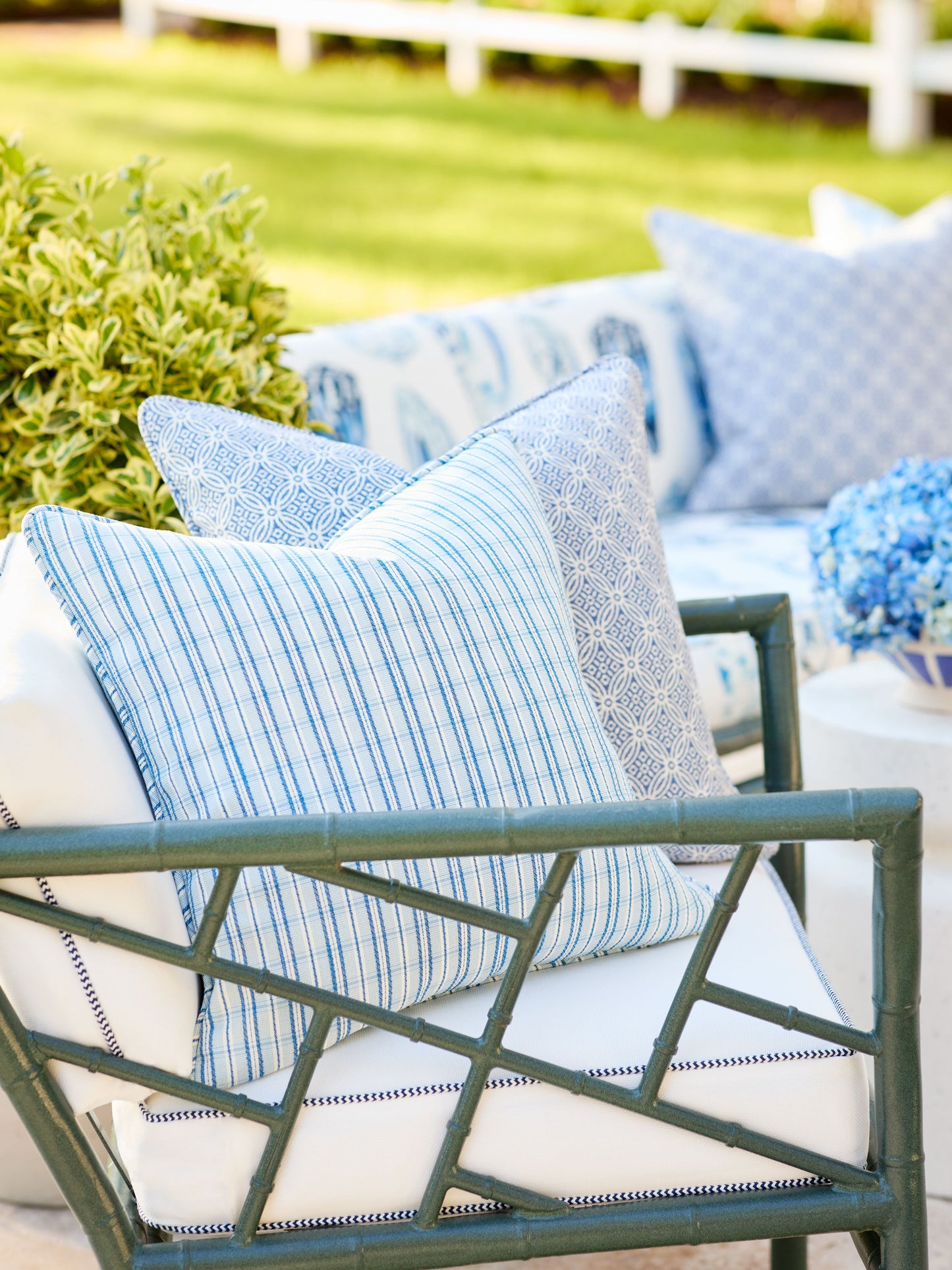 SCALAMANDRE CHECK PLEASE - OUTDOOR FABRIC FOUNTAIN - SC 000427318 NEW SKU # SC273180004