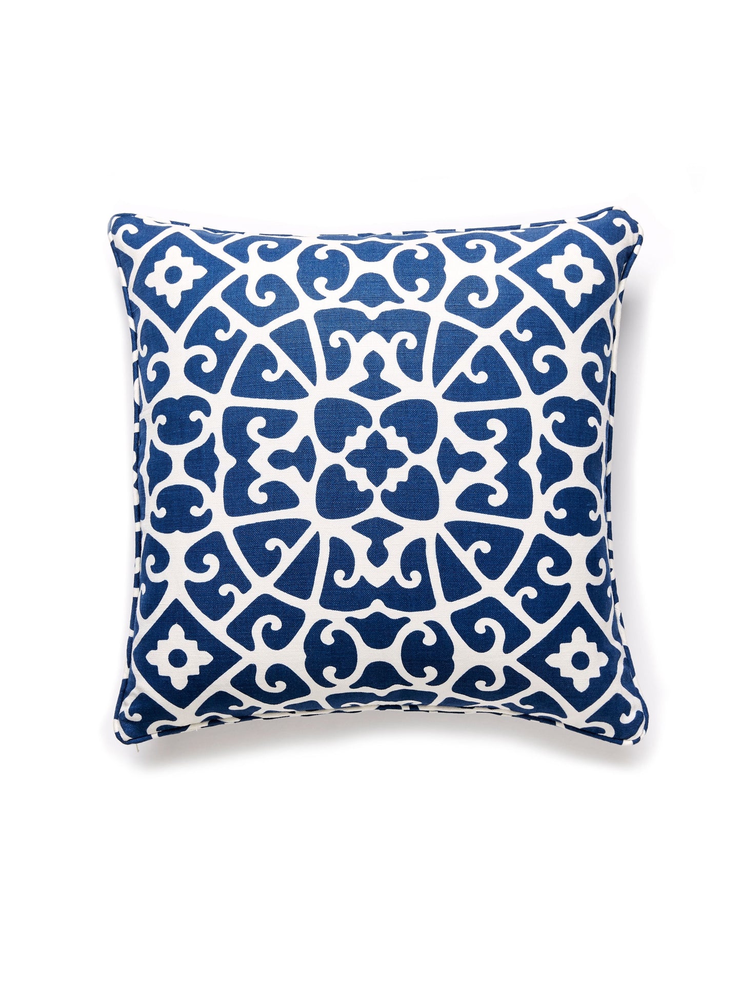 SCALAMANDRE PILLOWS FRETWORK / LATTICE SQUARE - SC 0005ANSHUNPIL NEW SKU # SCANSHUNPIL0005