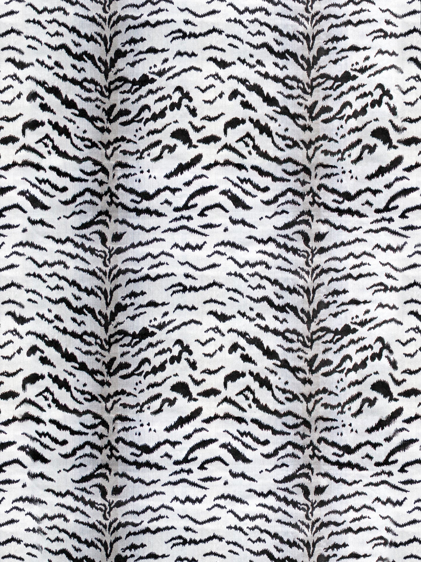 SCALAMANDRE TIGRE FABRIC OFF-WHITE & BLACK - SC 000626167MMA NEW SKU # SC26167MMA0006