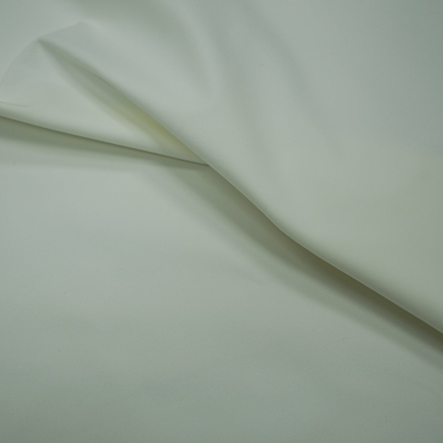 JF Fabrics SHUTEYE 92 Fabric Plain Offwhite Lining,Dimout - 6003692 J7871