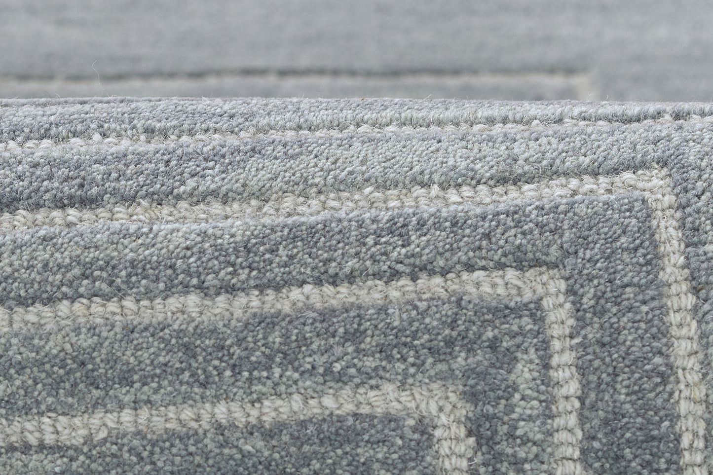 Momeni Rugs Simba 4'X6' - SIMBASIM-3BLU3656