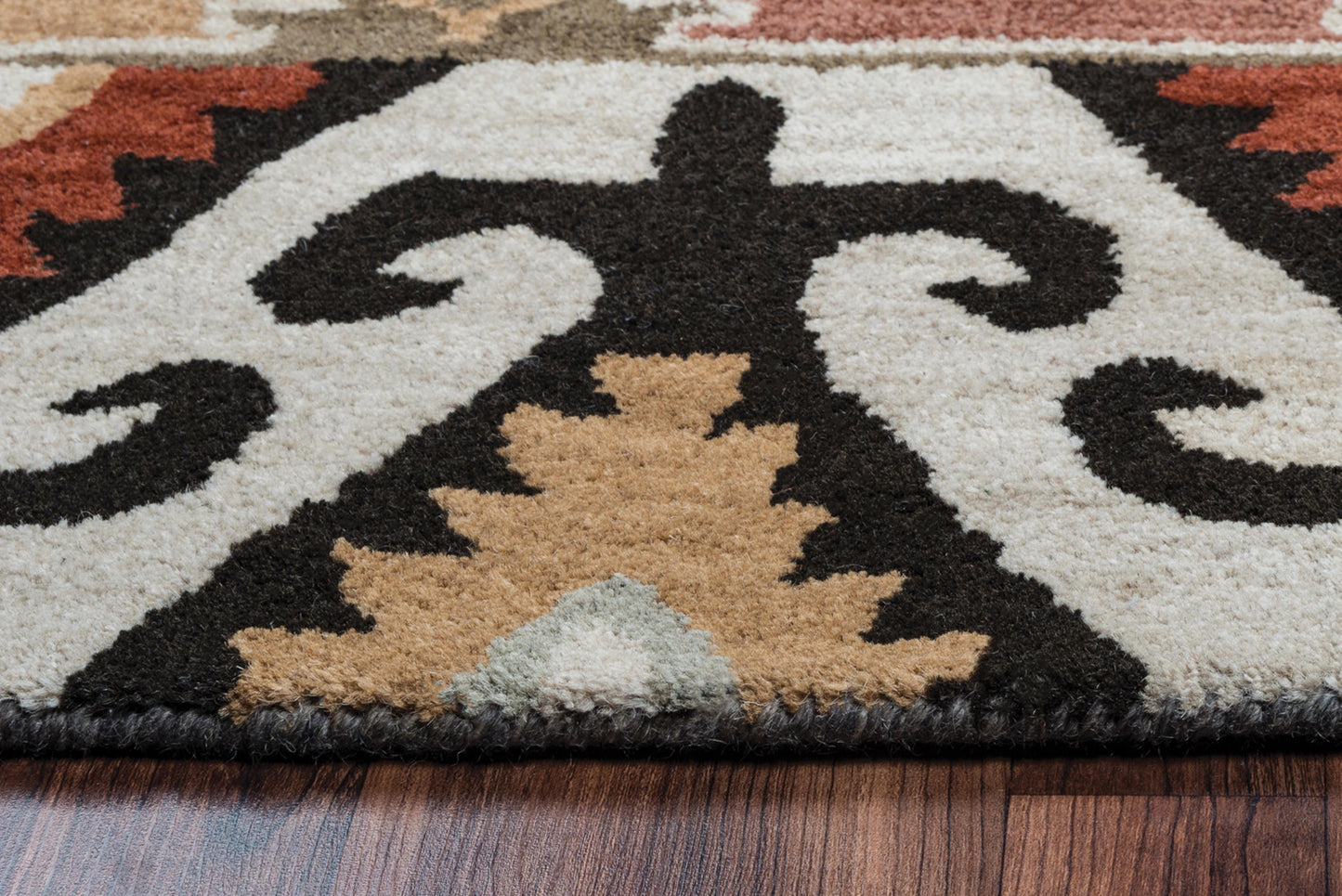 Southwest rustic lodge rug, 5' x 8', earthy-toned geometric pattern.