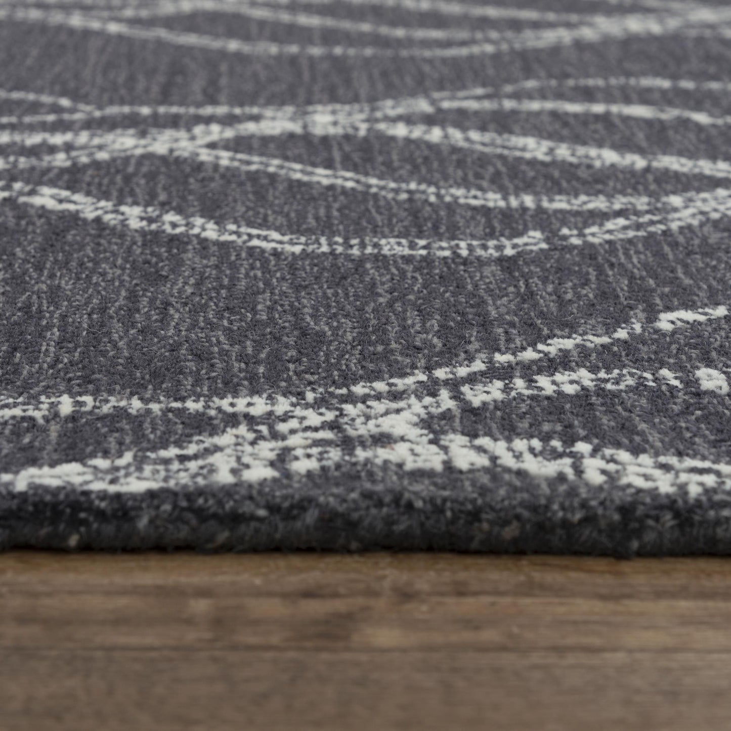 Taylor rug, contemporary, 5' x 8'.
