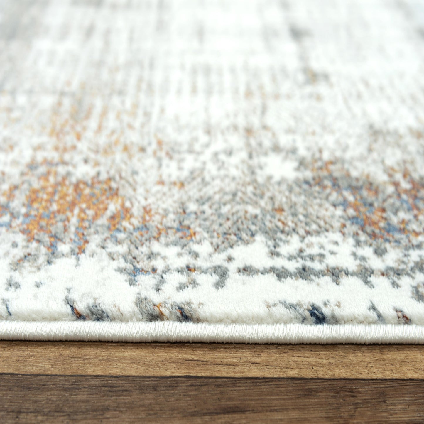 Westchester contemporary rug, 4' x 6'.