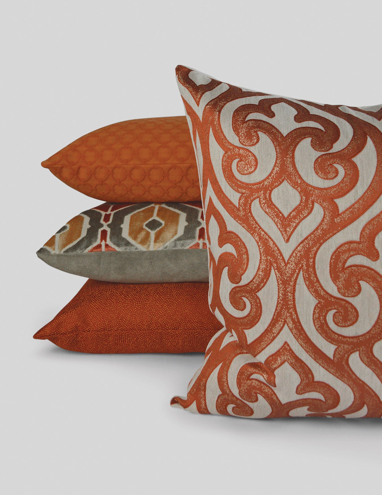 D.V. KAP HOME 24" x 24" Dellan Pillow - Coral Traditional, Geometric - 2942-C-2424