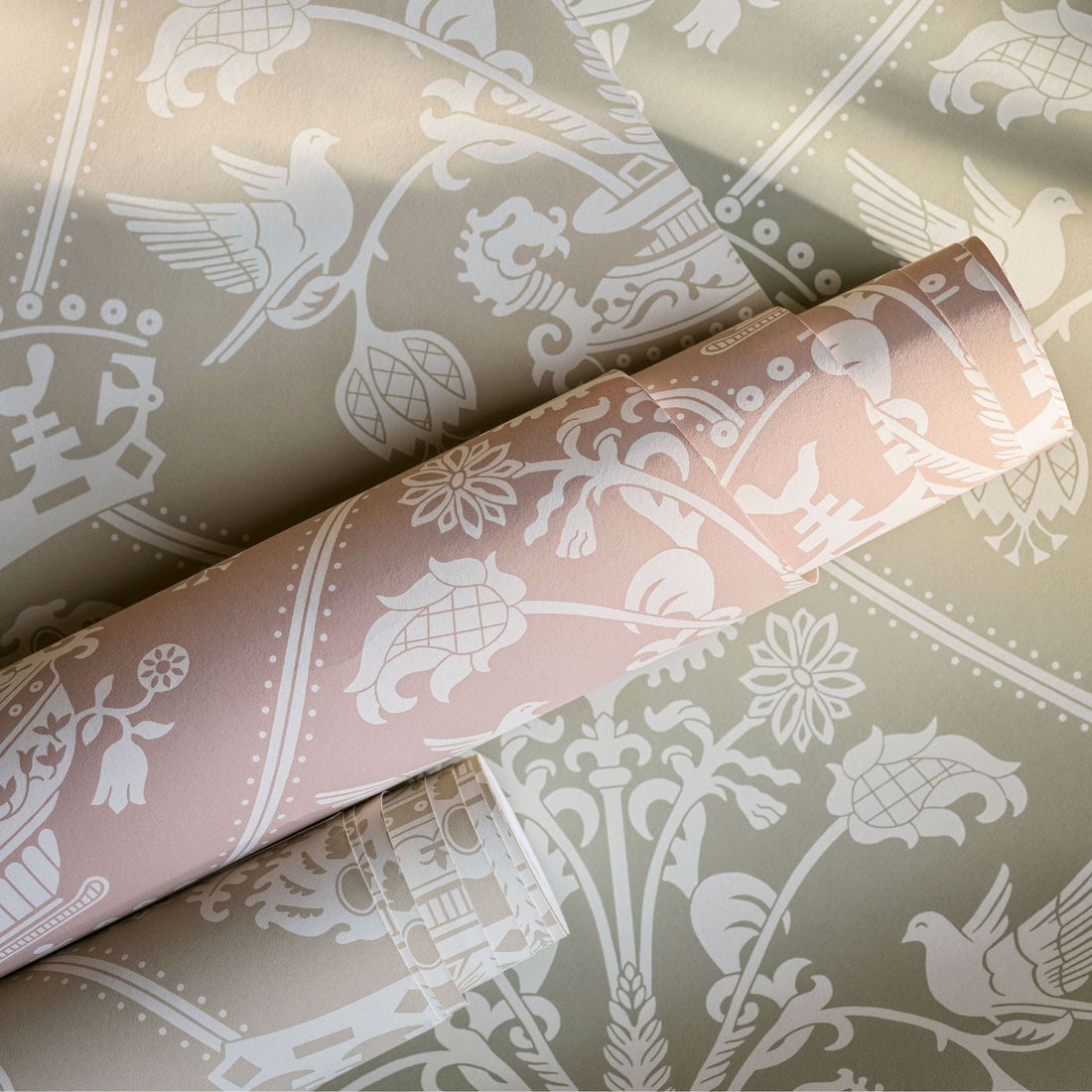 The Best Designer Wallpaper and Designer Fabrics
