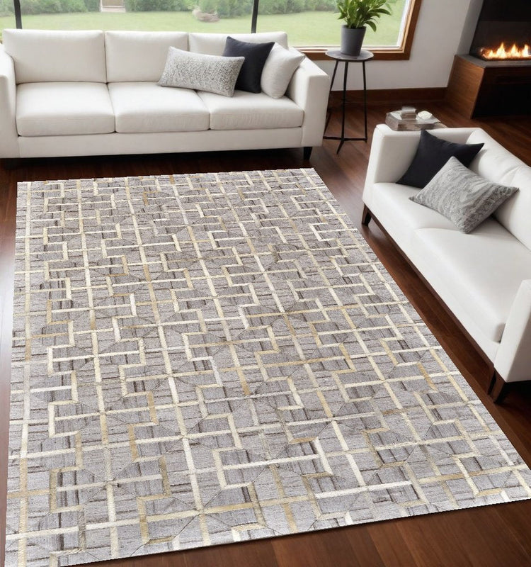 Decorative Homeroots rug for home interior design. Primoends Home Decor to Go