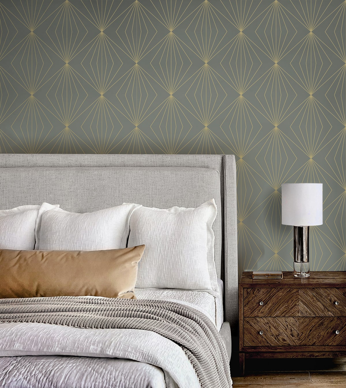 Modern geometric peel and stick wallpaper in grey and metallic gold featuring a repeating diamond-style pattern. Removable wallpaper ideal for modern, glam, and art deco interiors, perfect for accent walls, DIY room makeovers, bedrooms, living rooms, and offices.