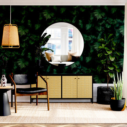 Green fern wallpaper with a detailed botanical leaf pattern, ideal for feature walls and nature-inspired decor.