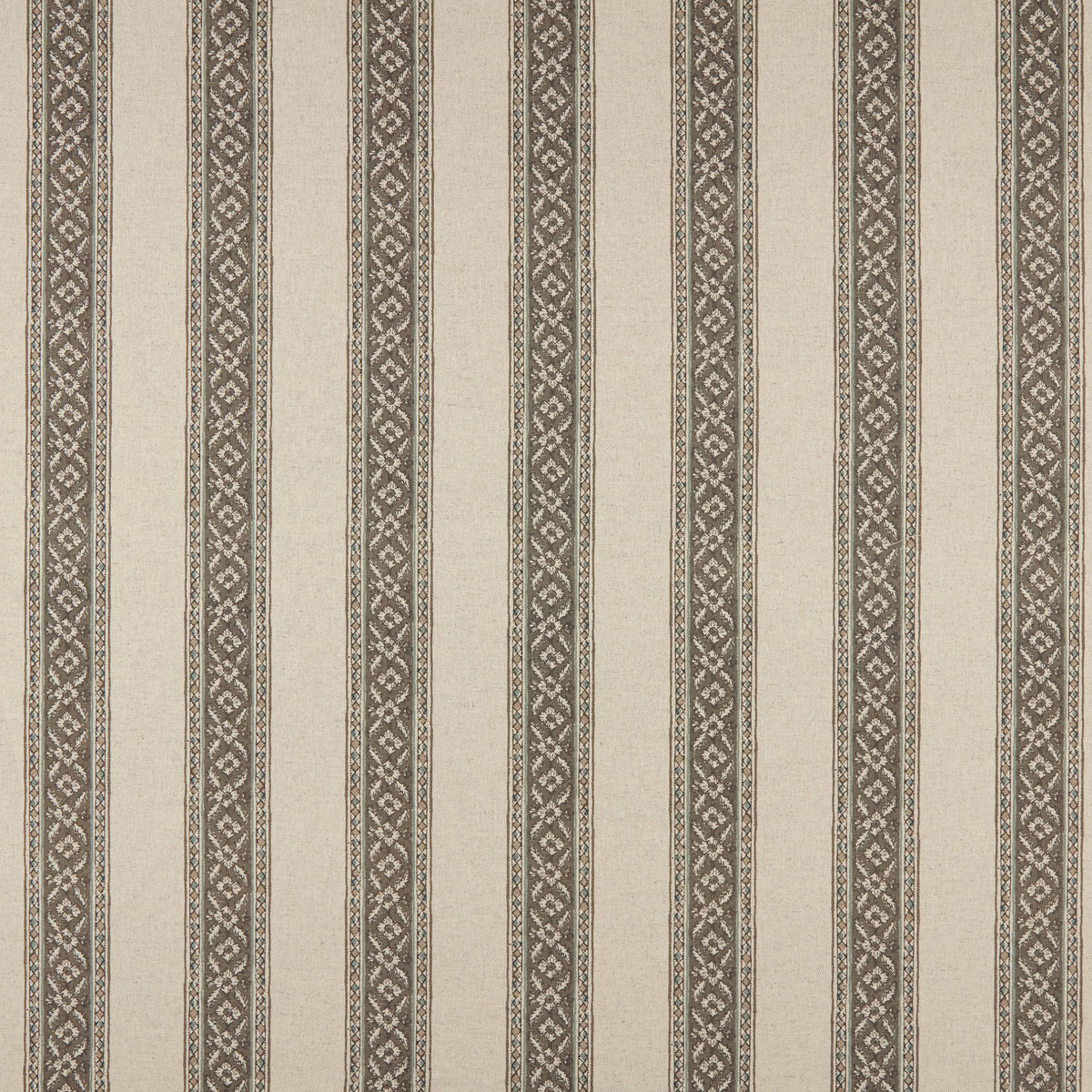 MAXWELL FABRICS  PRINTS  # 547 WILLOW   - EJ6547