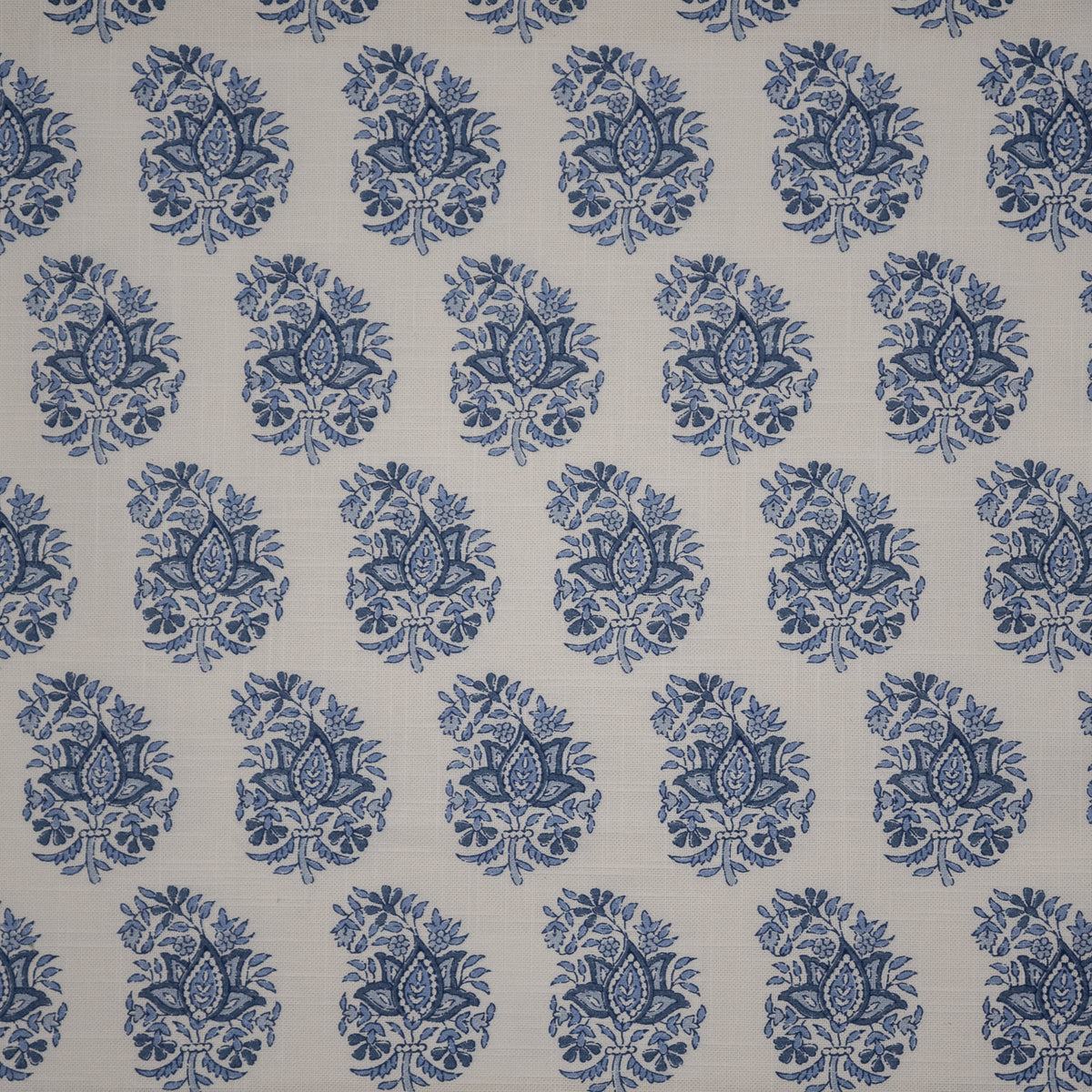 MAXWELL FABRICS  DRAPERY,MULTI- PATTERN  # 128 TILE   - AU5128