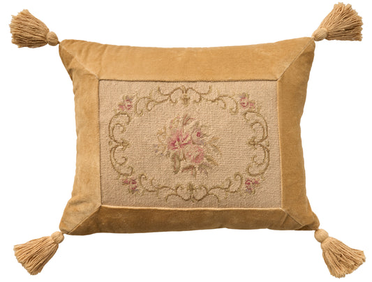 NOURISON HOME   14" x 18" Mina Victory Vintage Beige    - 798019091743
