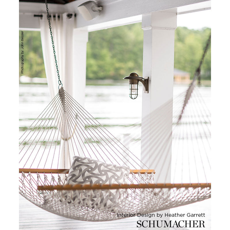 SCHUMACHER  TRINA TURK SANTORINI PRINT INDOOR/OUTDOOR   Java   - 174303