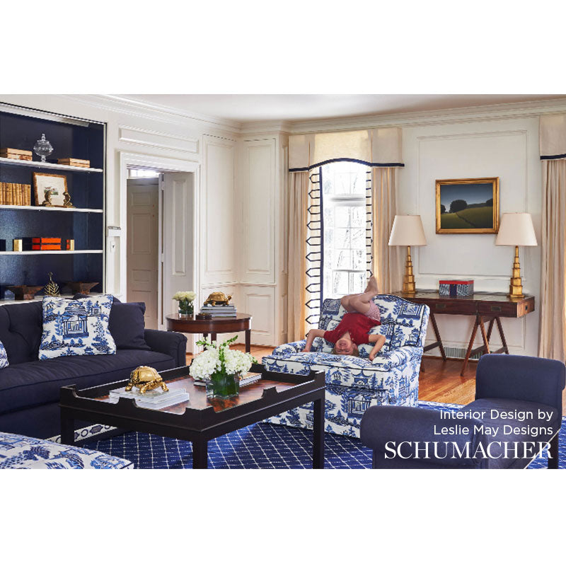 SCHUMACHER FABRIC  PRINT HAPPY NANJING   PORCELAIN   - 174431