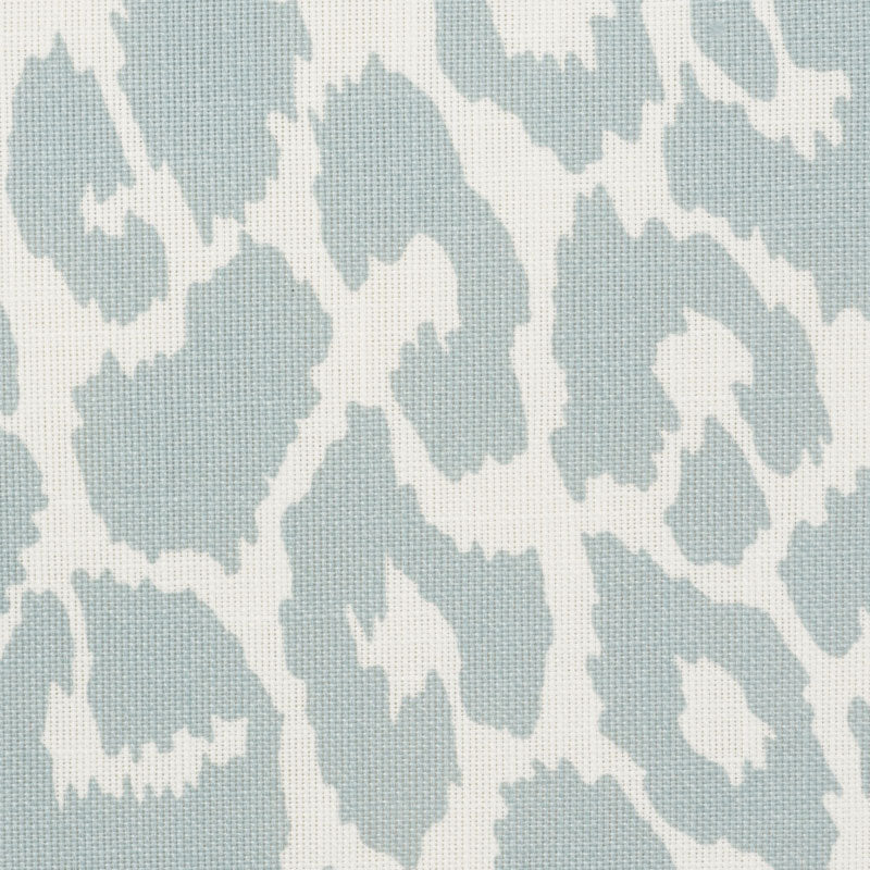SCHUMACHER FABRIC  INDOOR/OUTDOOR: PRINTS & WOVENS ICONIC LEOPARD INDOOR/OUTDOOR   SKY   - 177320