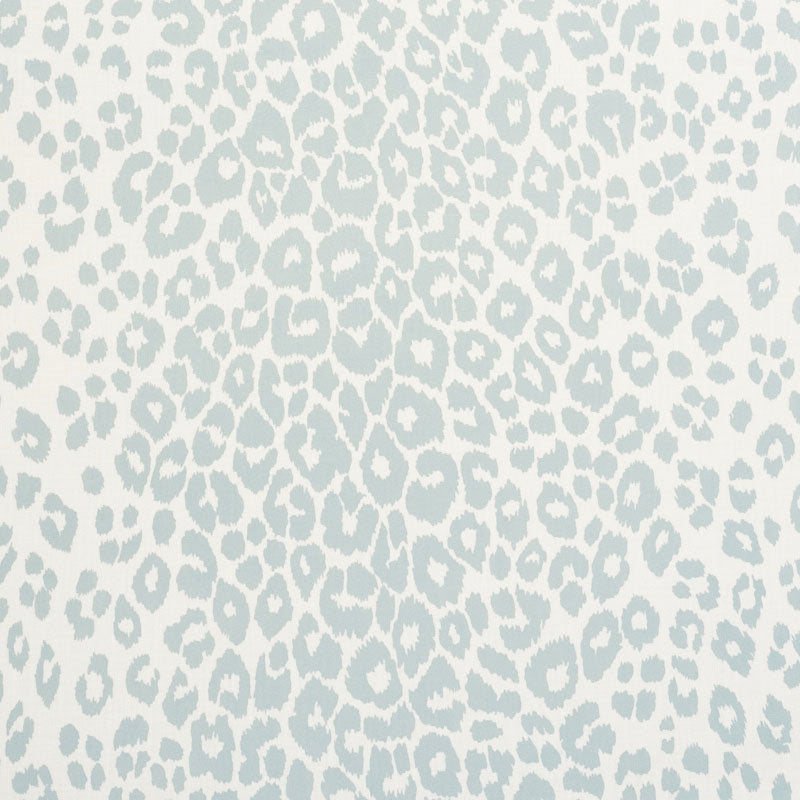 SCHUMACHER FABRIC  INDOOR/OUTDOOR: PRINTS & WOVENS ICONIC LEOPARD INDOOR/OUTDOOR   SKY   - 177320
