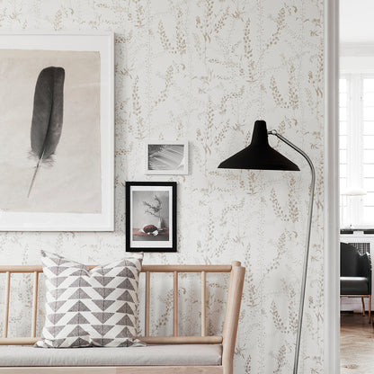 Botanical wallpaper pattern in natural tones.