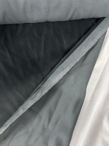 Outlet Versailles Kravet Solid velvet upholstery Gray   - uan-438-3d