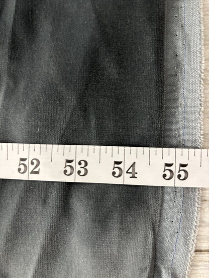 Outlet Versailles Kravet Solid velvet upholstery Gray   - uan-438-3d