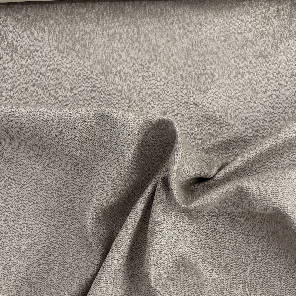 Outlet Comet Holly Hunt / Great Plains Performance upholstery Dew Drops   - 3d-bnrfvm0n63fc277nstlliaa9uk17b