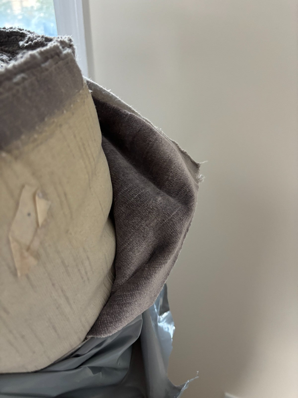 Outlet Forgiving Sins Holly Hunt / Great Plains Luxury Upholstery Velvet Sin Lilac   - 776255