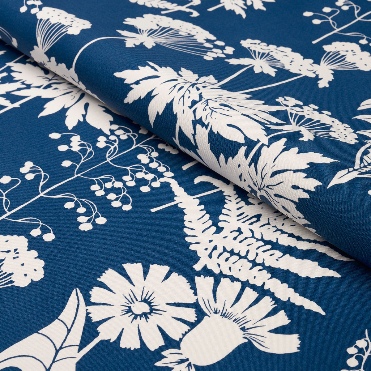 SCHUMACHER  INDOOR/OUTDOOR PRINTS SPRING FLORAL INDOOR/OUTDOOR   Navy   - 180220