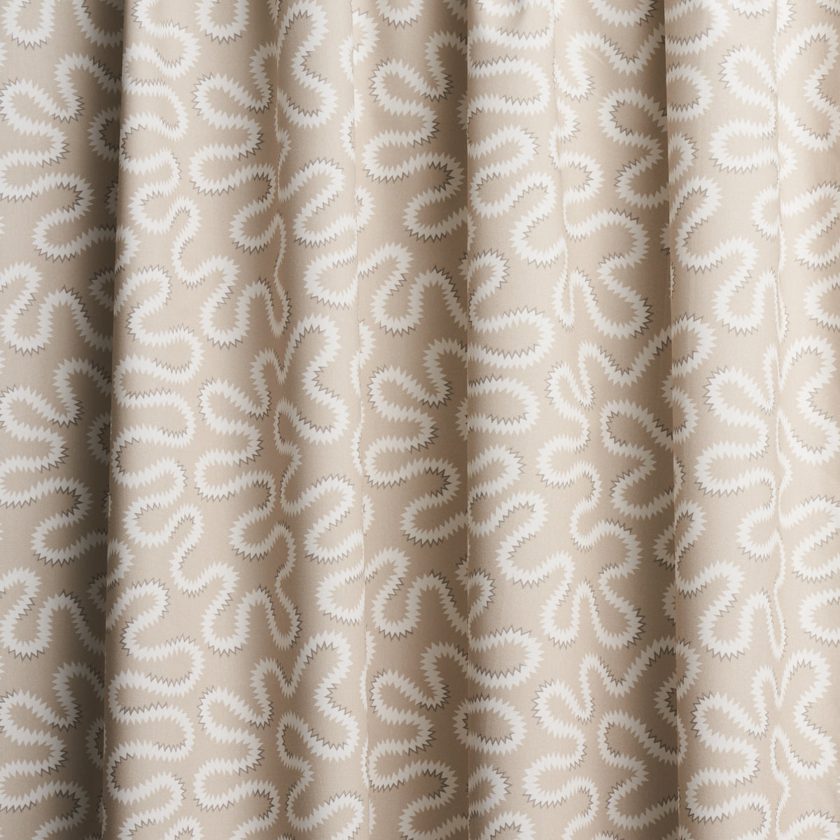 SCHUMACHER FABRIC  NEW TRADITIONAL: PROVEN?????AL ZOELIE   NATURAL   - 180551