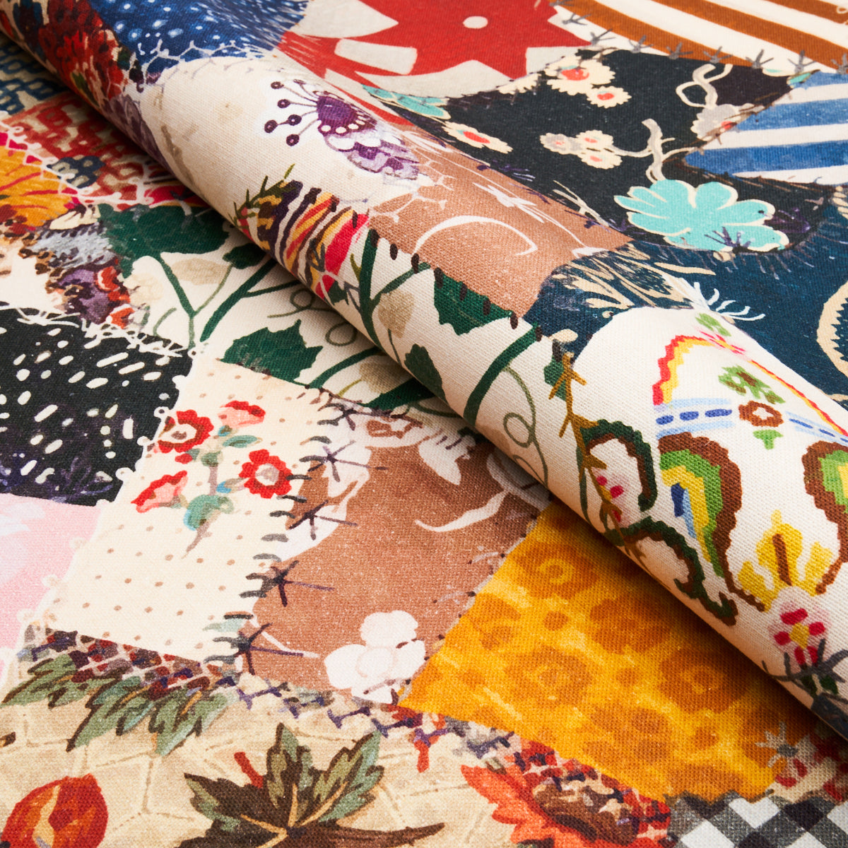 SCHUMACHER FABRIC  JOHNSON HARTIG HOTCH POTCH CRAZY QUILT   DOCUMENT   - 180650