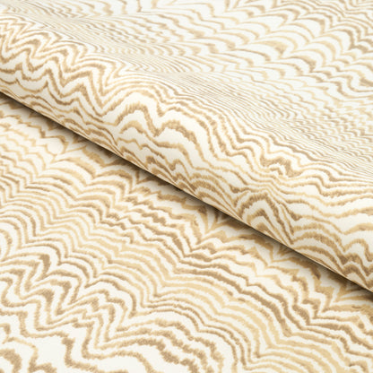 SCHUMACHER  TRINA TURK INK WAVE PRINT INDOOR/OUTDOOR   Natural   - 181051