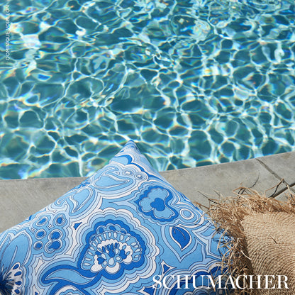 SCHUMACHER  TRINA TURK MORNING SUNRISE INDOOR/OUTDOOR   Horizon Blue   - 181060
