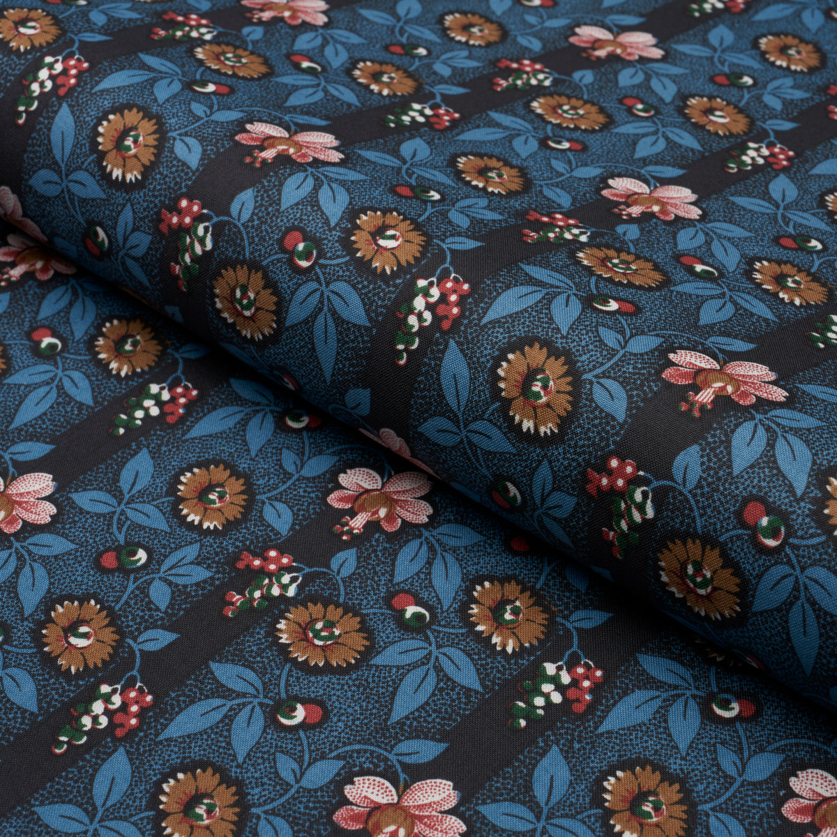 SCHUMACHER FABRIC  LE MAX LA RUE STRIPE   MIDNIGHT   - 181700