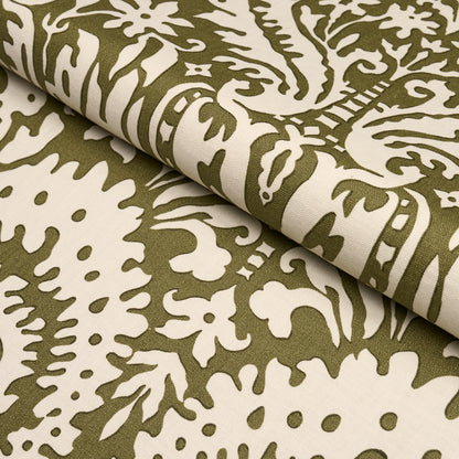 SCHUMACHER  VEERE GRENNEY SUFFOLK DAMASK   Olive   - 182122