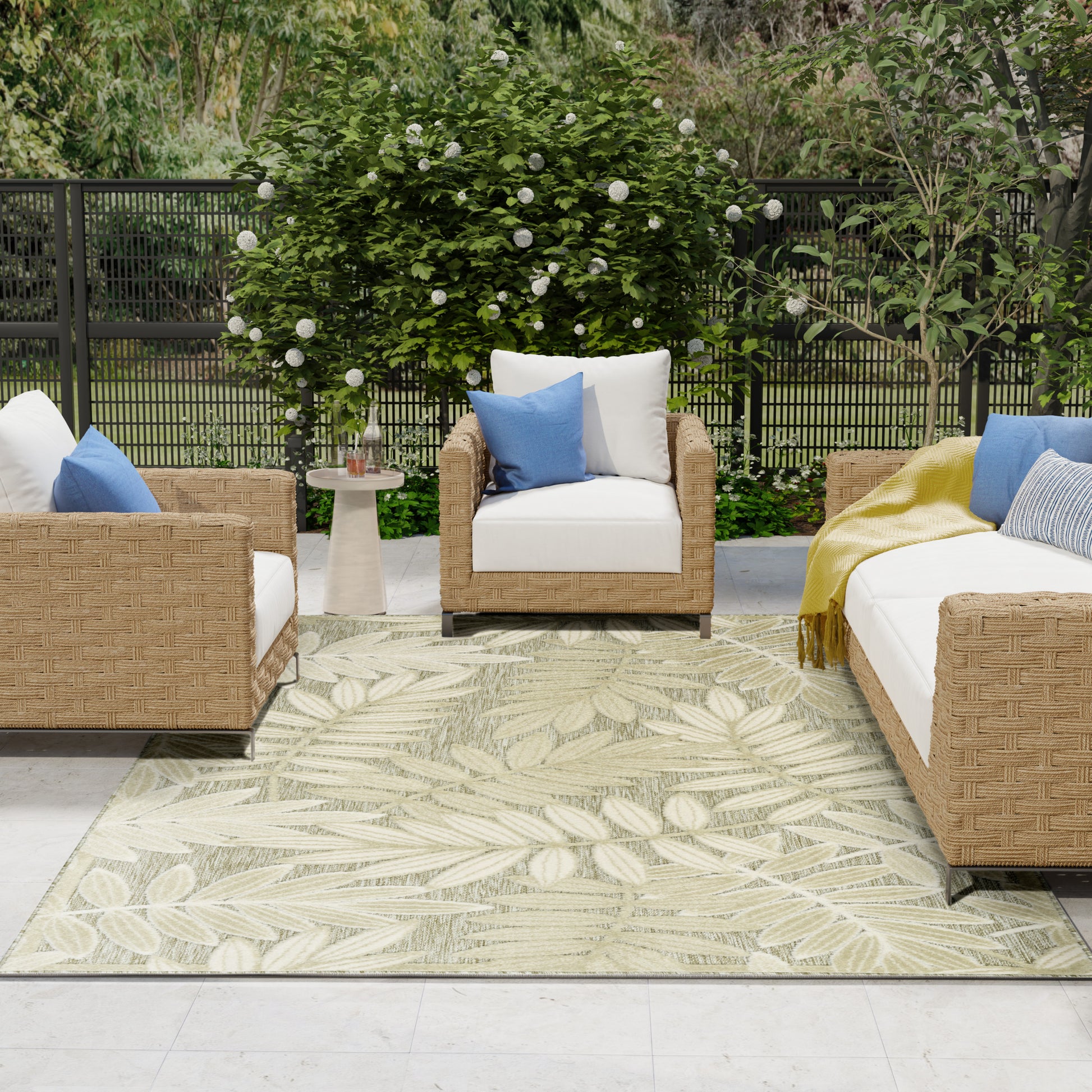Beige leaf-pattern rug.