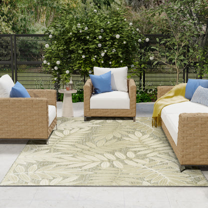 Beige leaf-pattern rug.