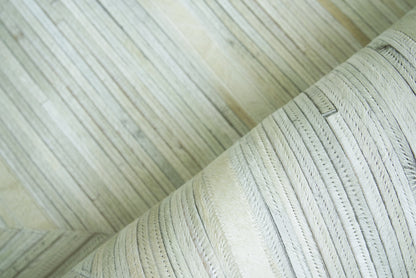 EXQUISITE RUGS   Natural Hide Indoor Hand Stitched    - 2161-5'X8'