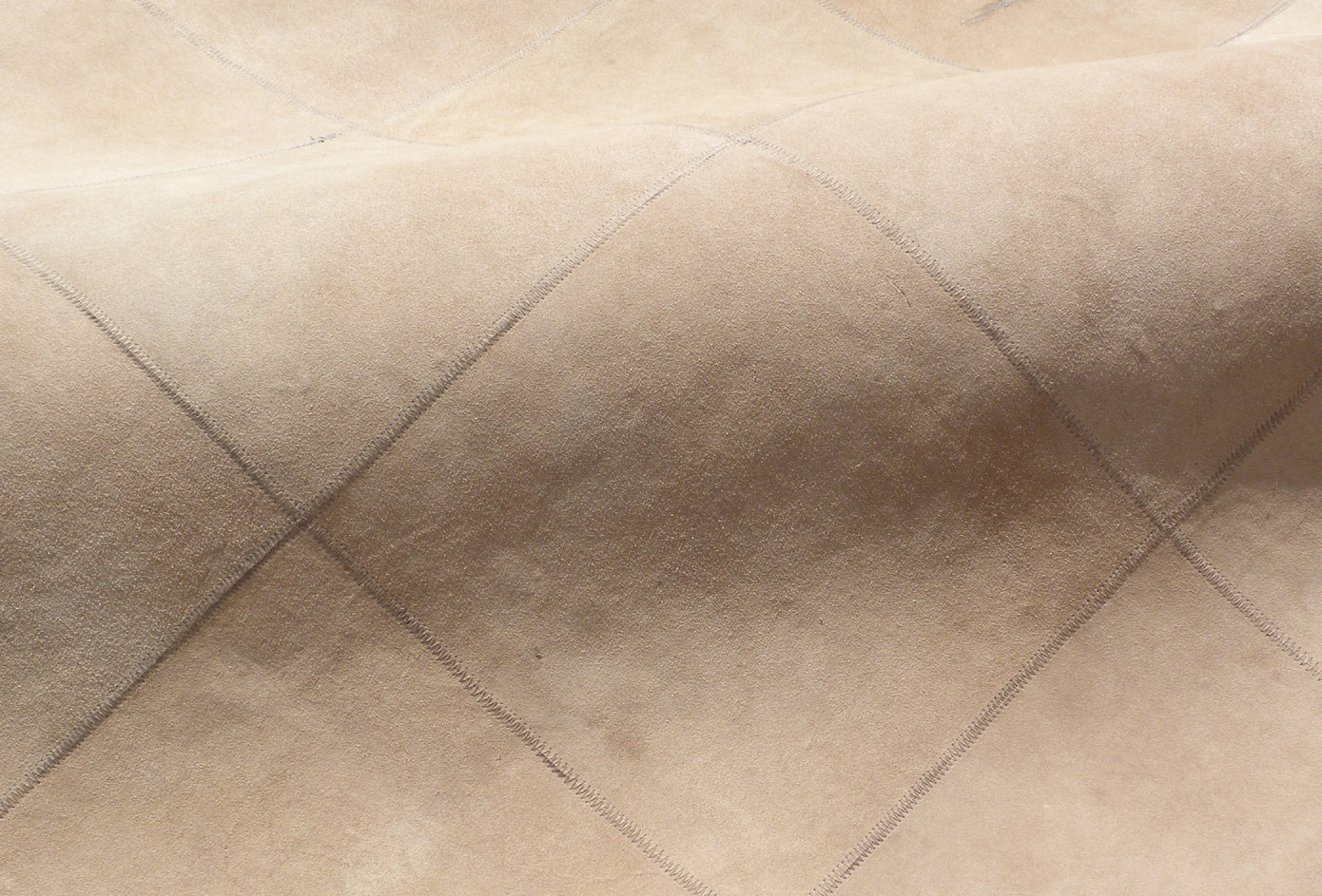 EXQUISITE RUGS   Leather Suede Indoor Hand Stitched    - 2185-5'X8'