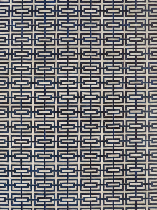 EXQUISITE RUGS   Natural Hide Indoor Hand Stitched    - 2203-5'X8'