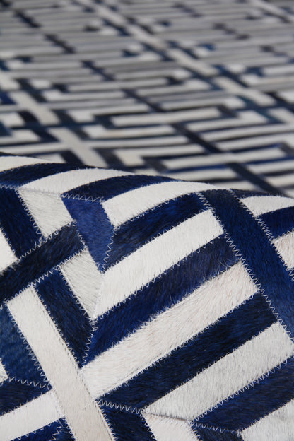 EXQUISITE RUGS   Natural Hide Indoor Hand Stitched    - 2203-5'X8'