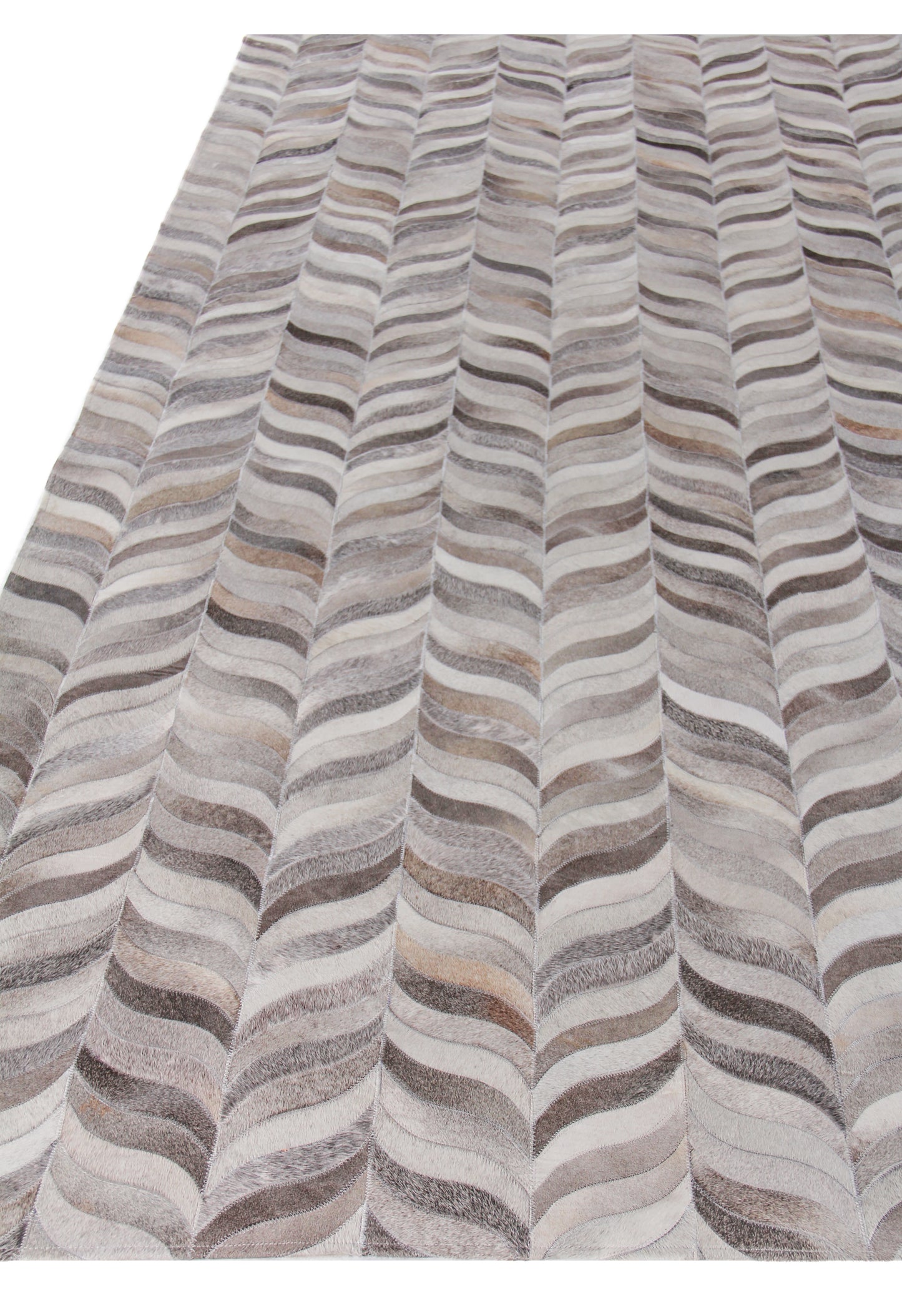 EXQUISITE RUGS   Natural Hide Indoor Hand Stitched    - 2207-5'X7'