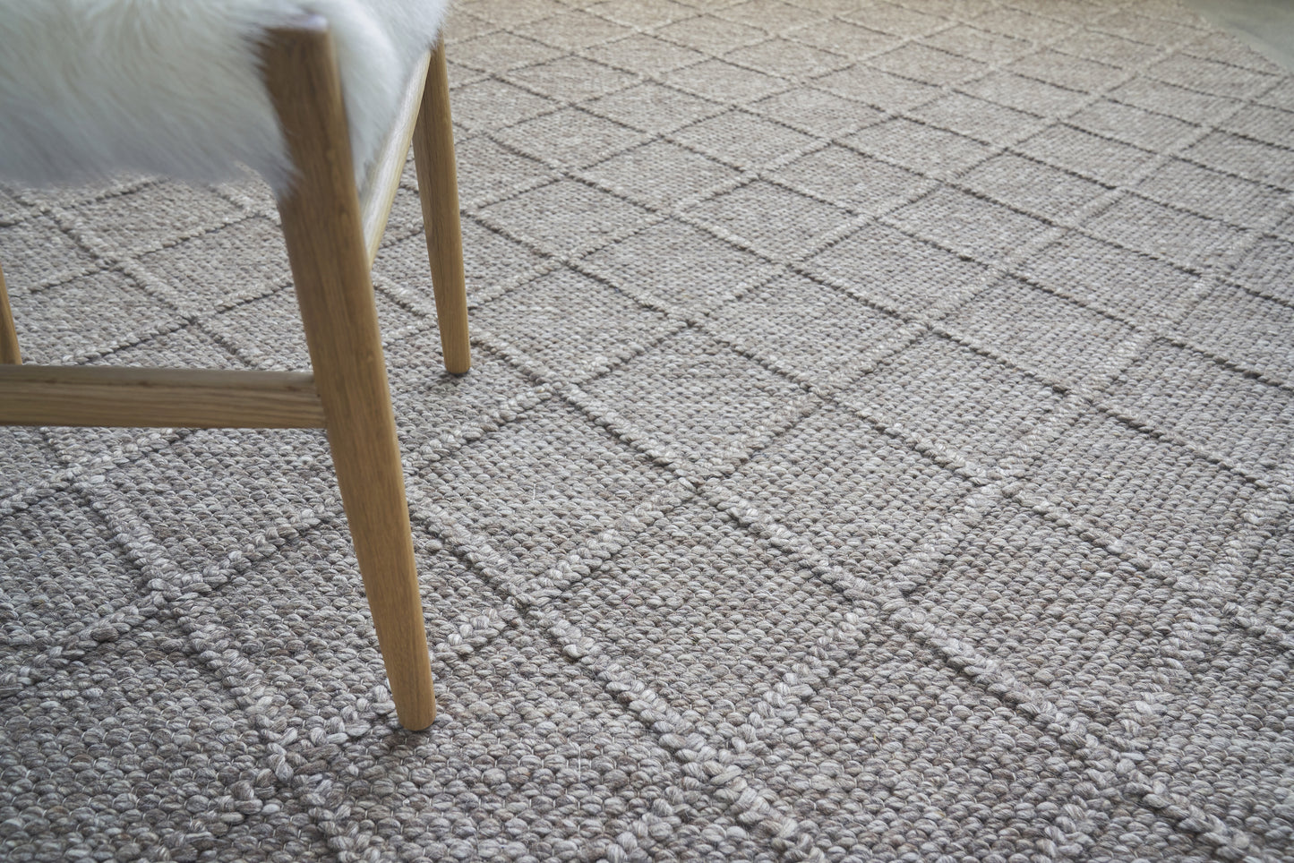 EXQUISITE RUGS OUTLET  Brentwood Indoor Hand Woven    - 2227-9'X12'